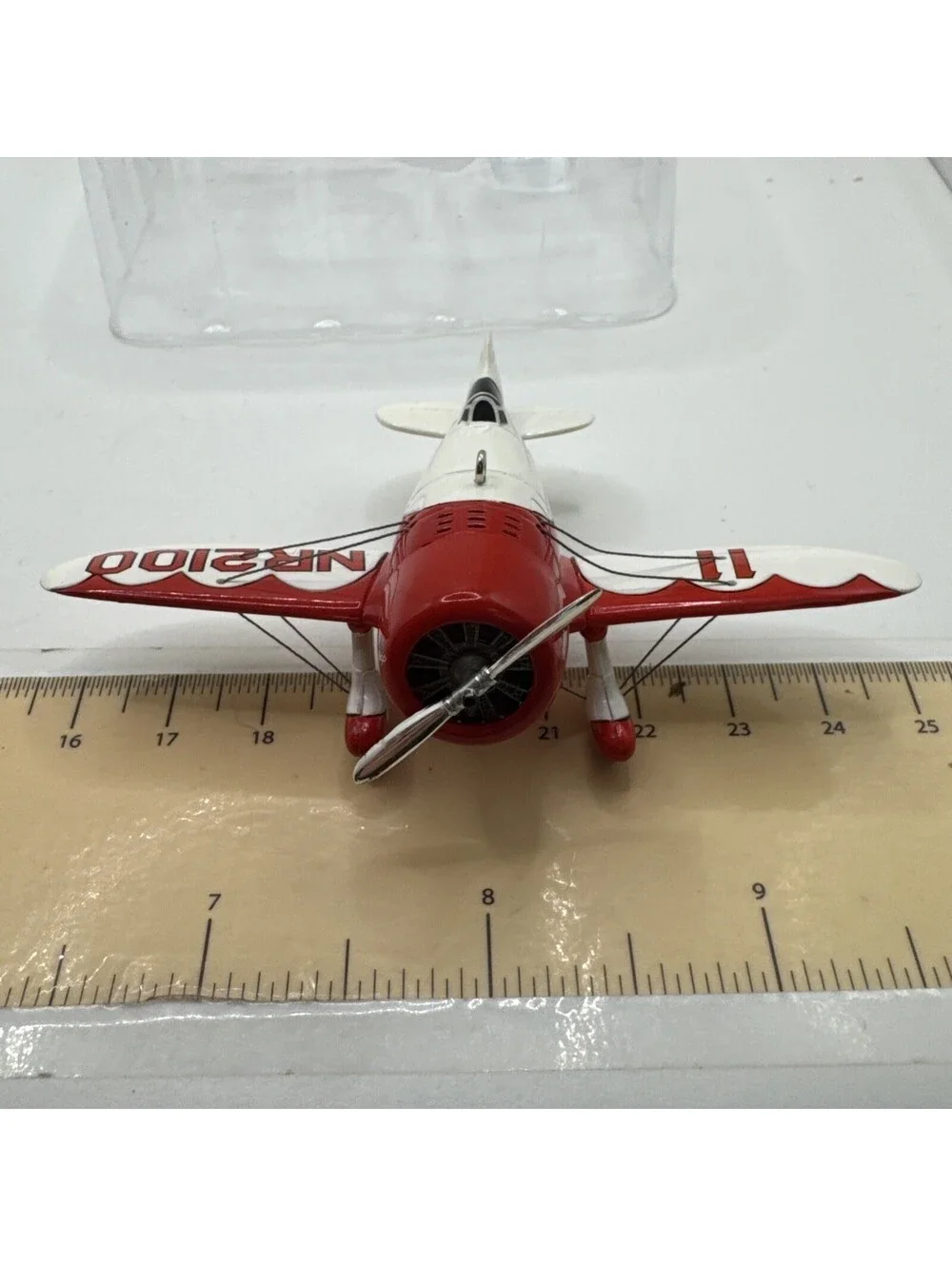Hallmark Keepsake Ornament Gee Bee R-1 Super Sportster Sky's the Limit 2001